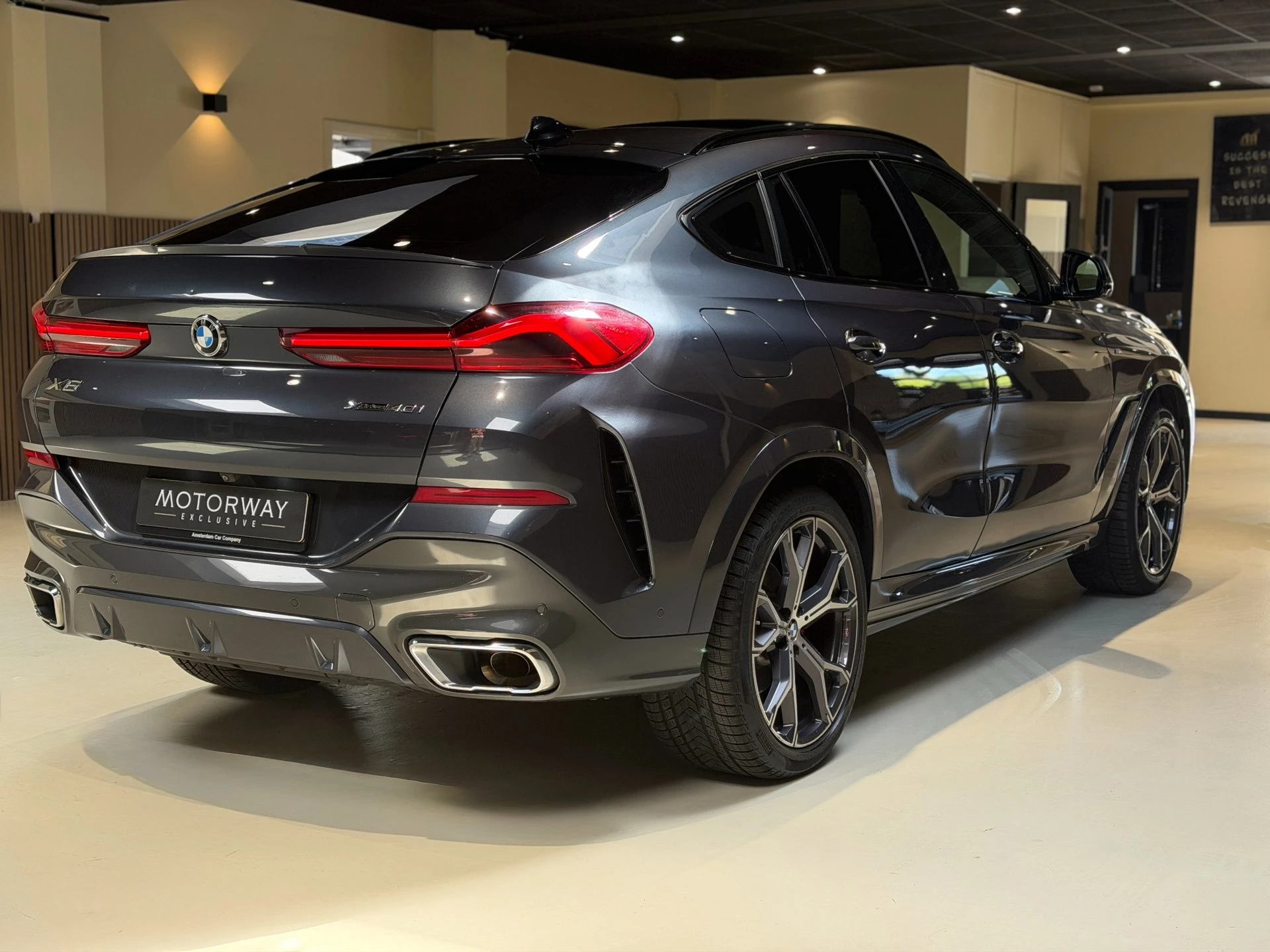 Hoofdafbeelding BMW X6