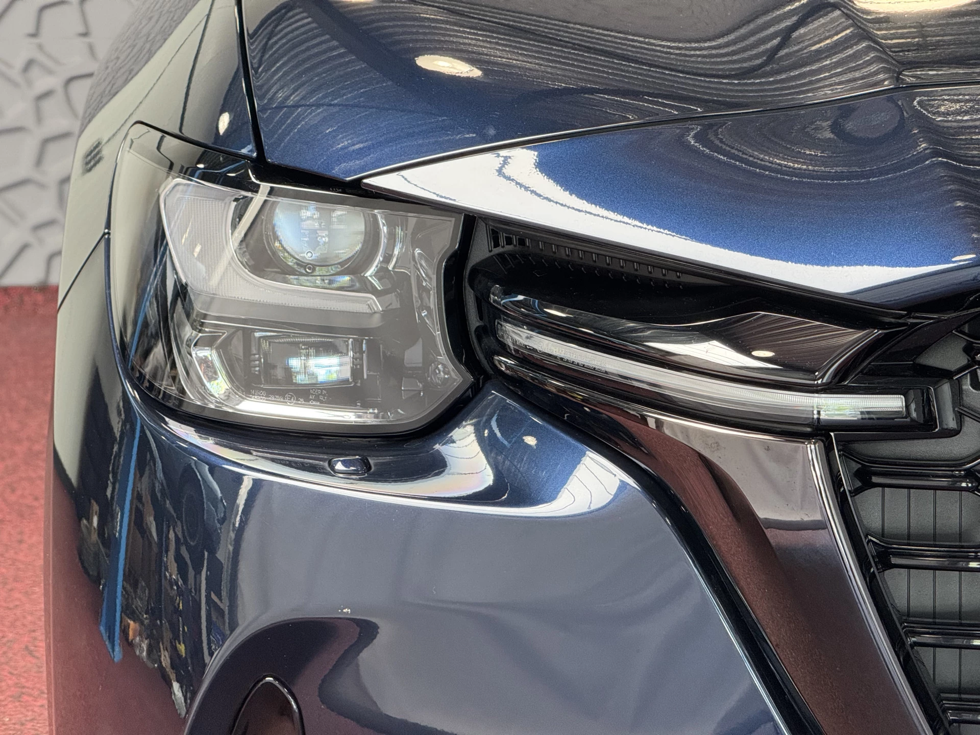 Hoofdafbeelding Mazda CX-60