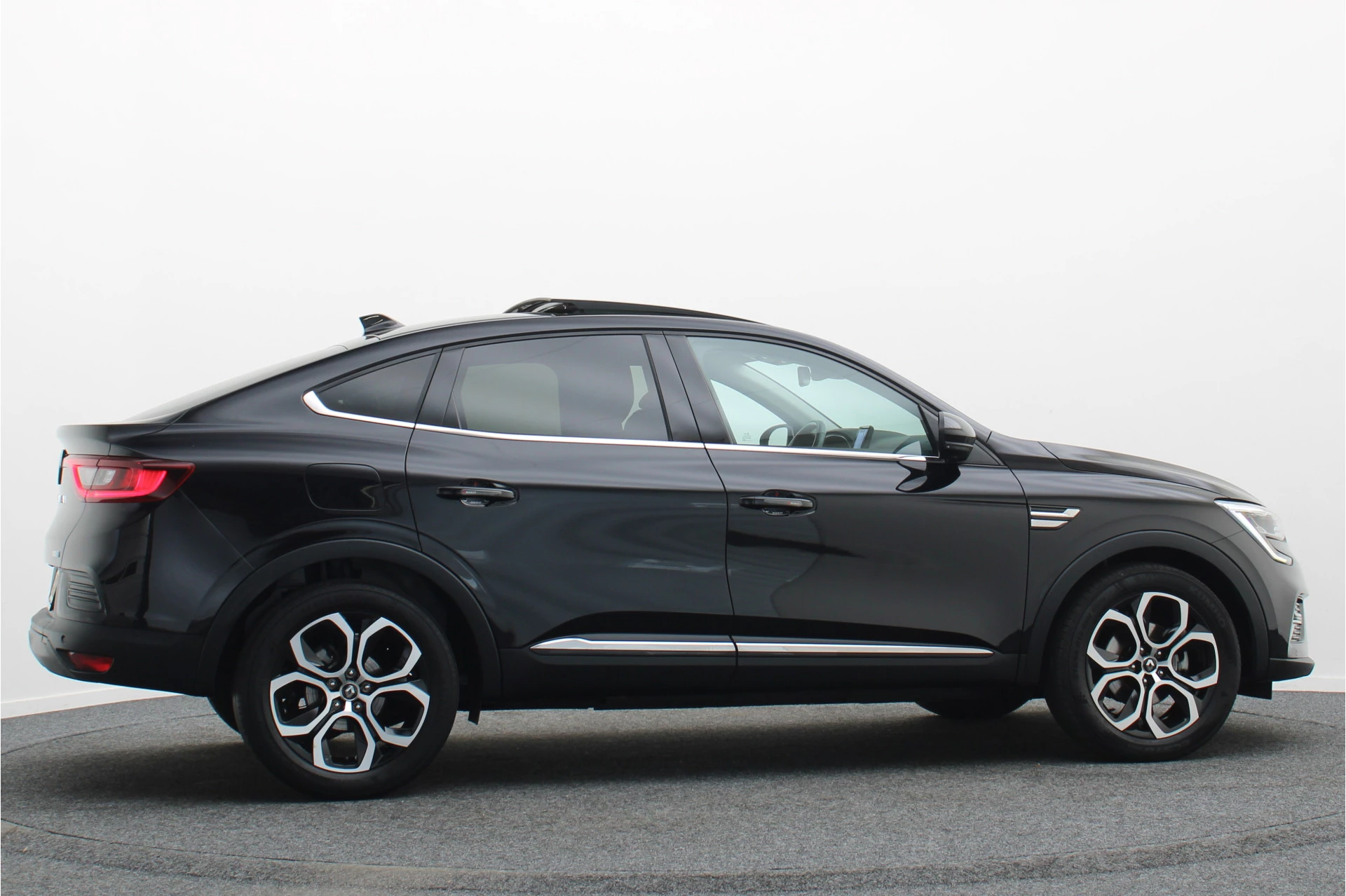 Hoofdafbeelding Renault Arkana