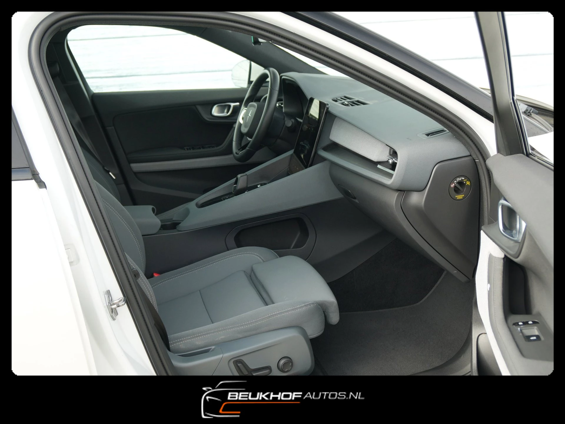 Hoofdafbeelding Polestar 2