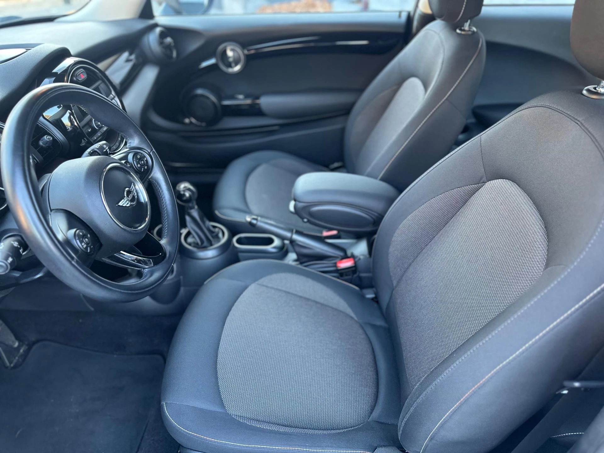 Hoofdafbeelding MINI One