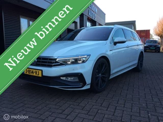 Hoofdafbeelding Volkswagen Passat Volkswagen Passat Variant 2.0 TSI R-Line Business + Panorama Leder