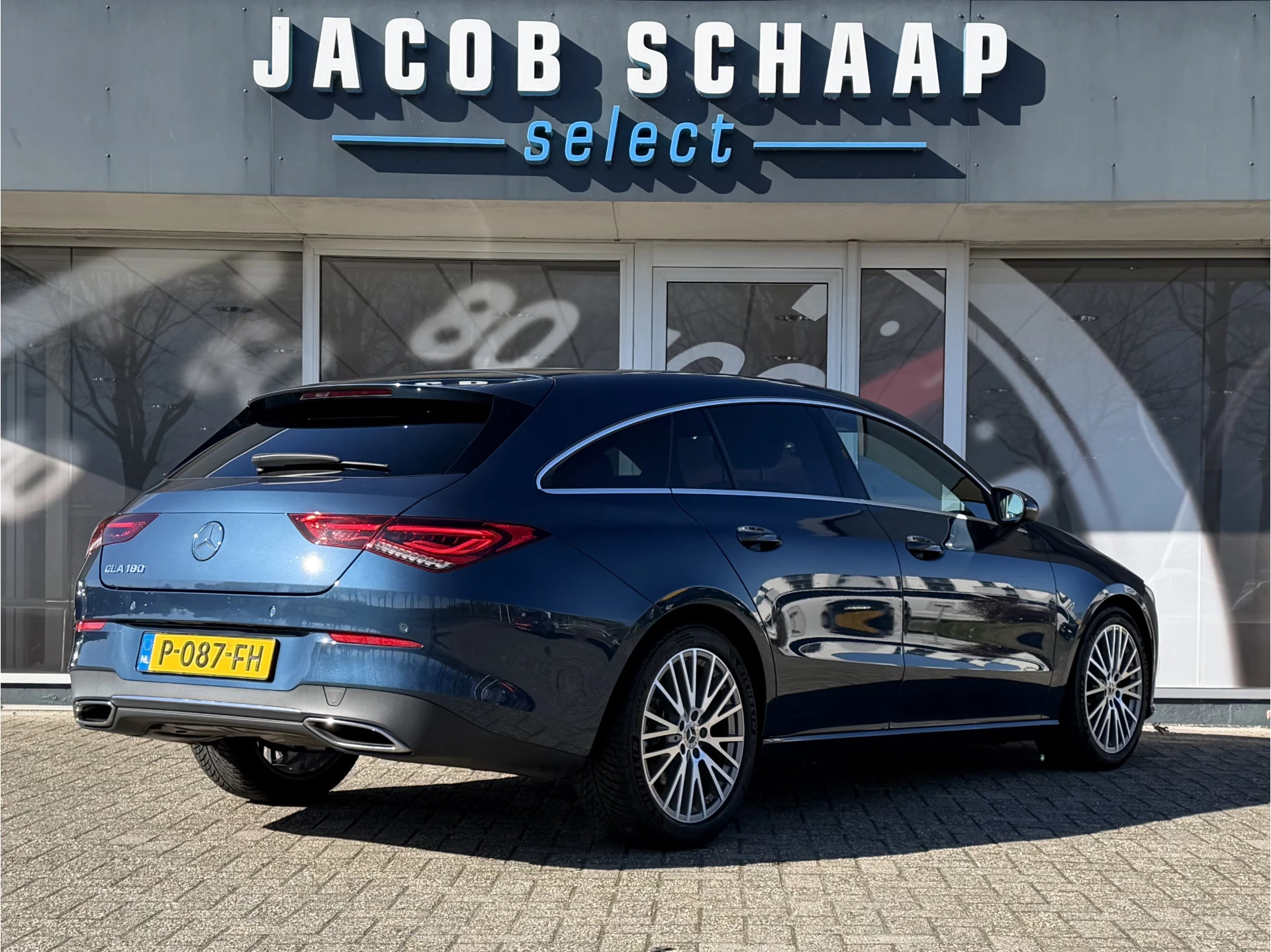 Hoofdafbeelding Mercedes-Benz CLA