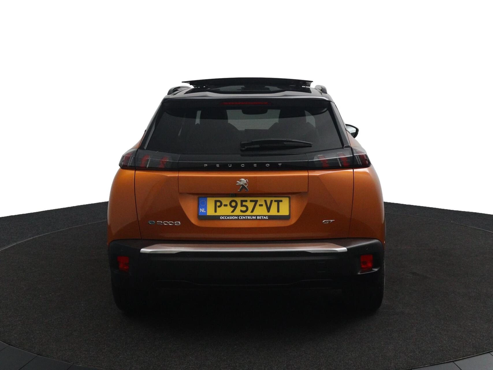 Hoofdafbeelding Peugeot e-2008
