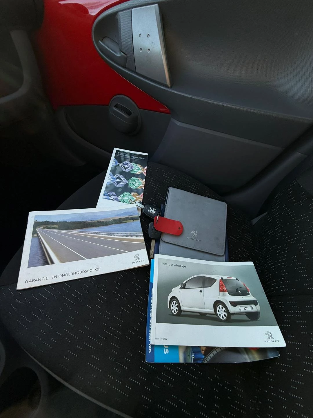 Hoofdafbeelding Peugeot 107