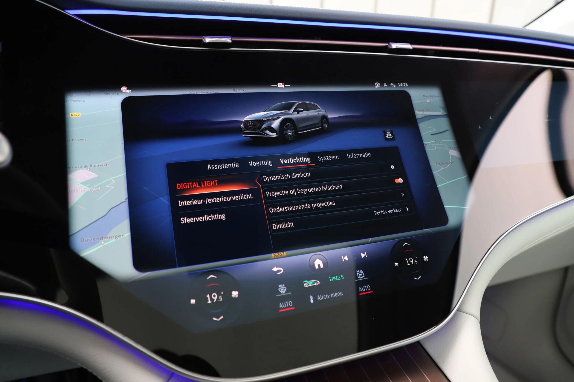 Hoofdafbeelding Mercedes-Benz EQS
