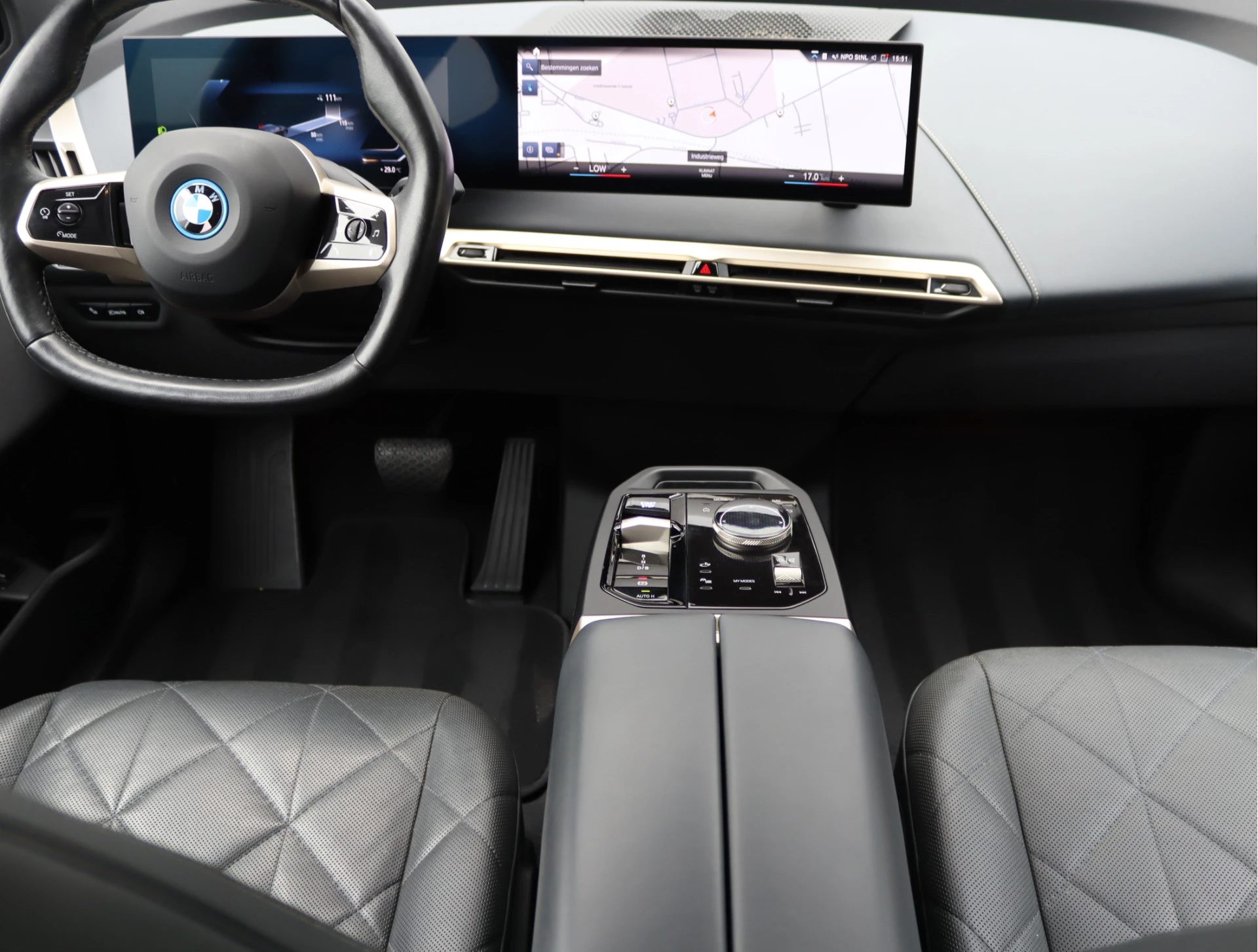 Hoofdafbeelding BMW iX