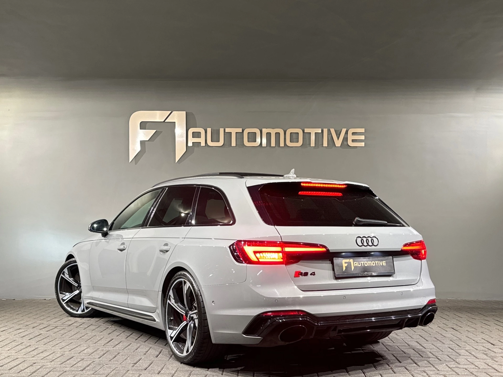 Hoofdafbeelding Audi RS4