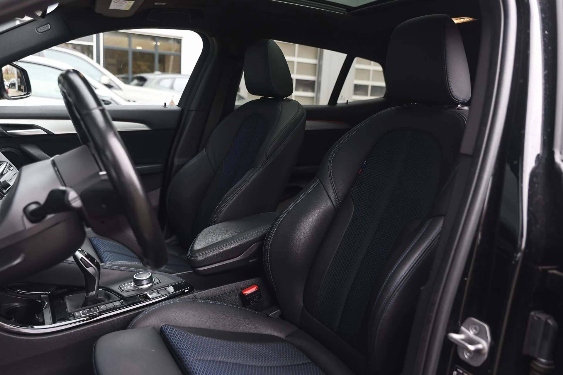 Hoofdafbeelding BMW X2