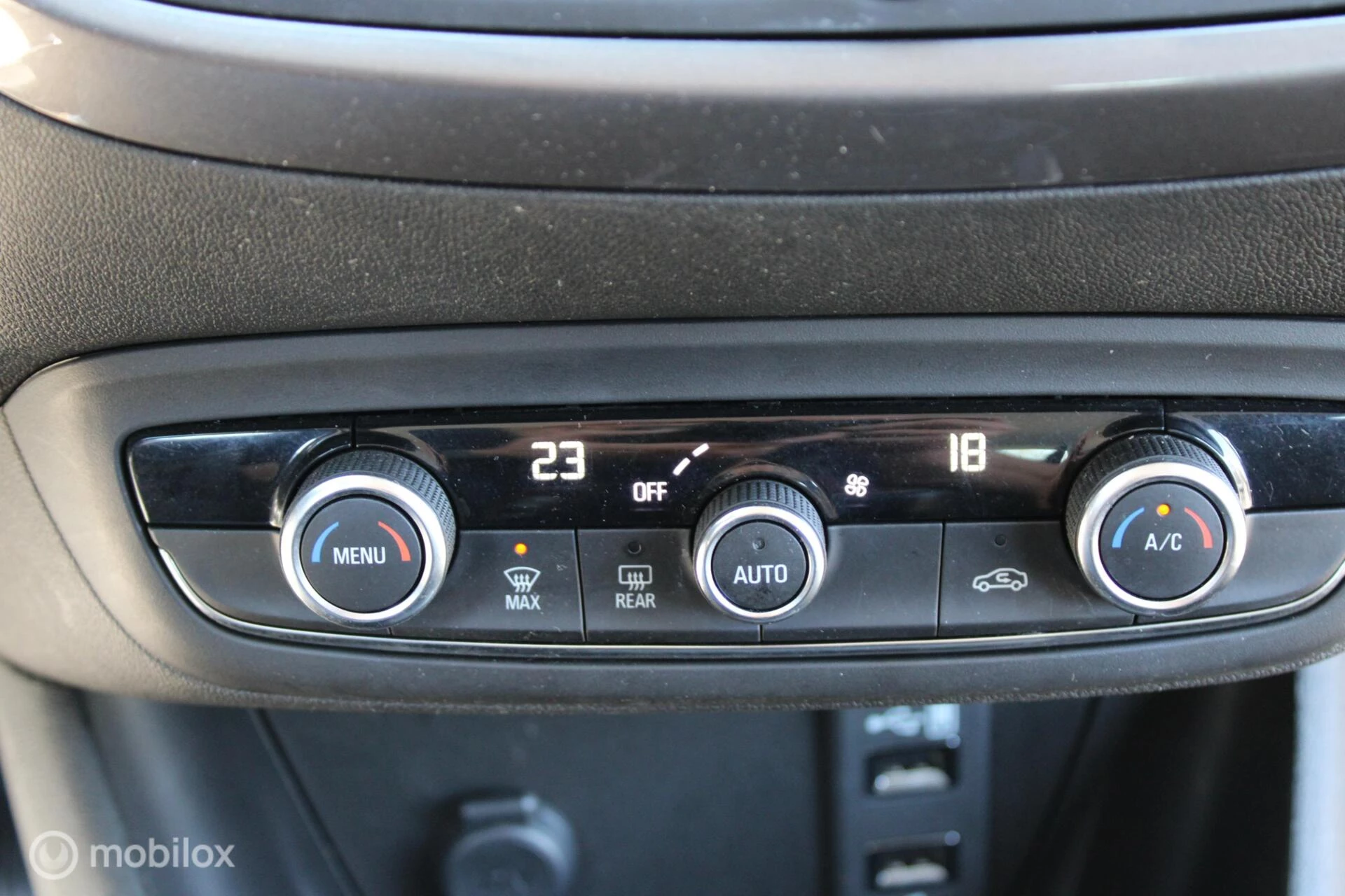 Hoofdafbeelding Opel Crossland X