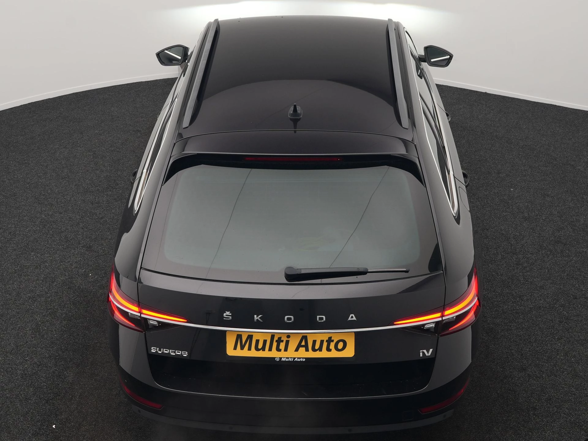 Hoofdafbeelding Škoda Superb