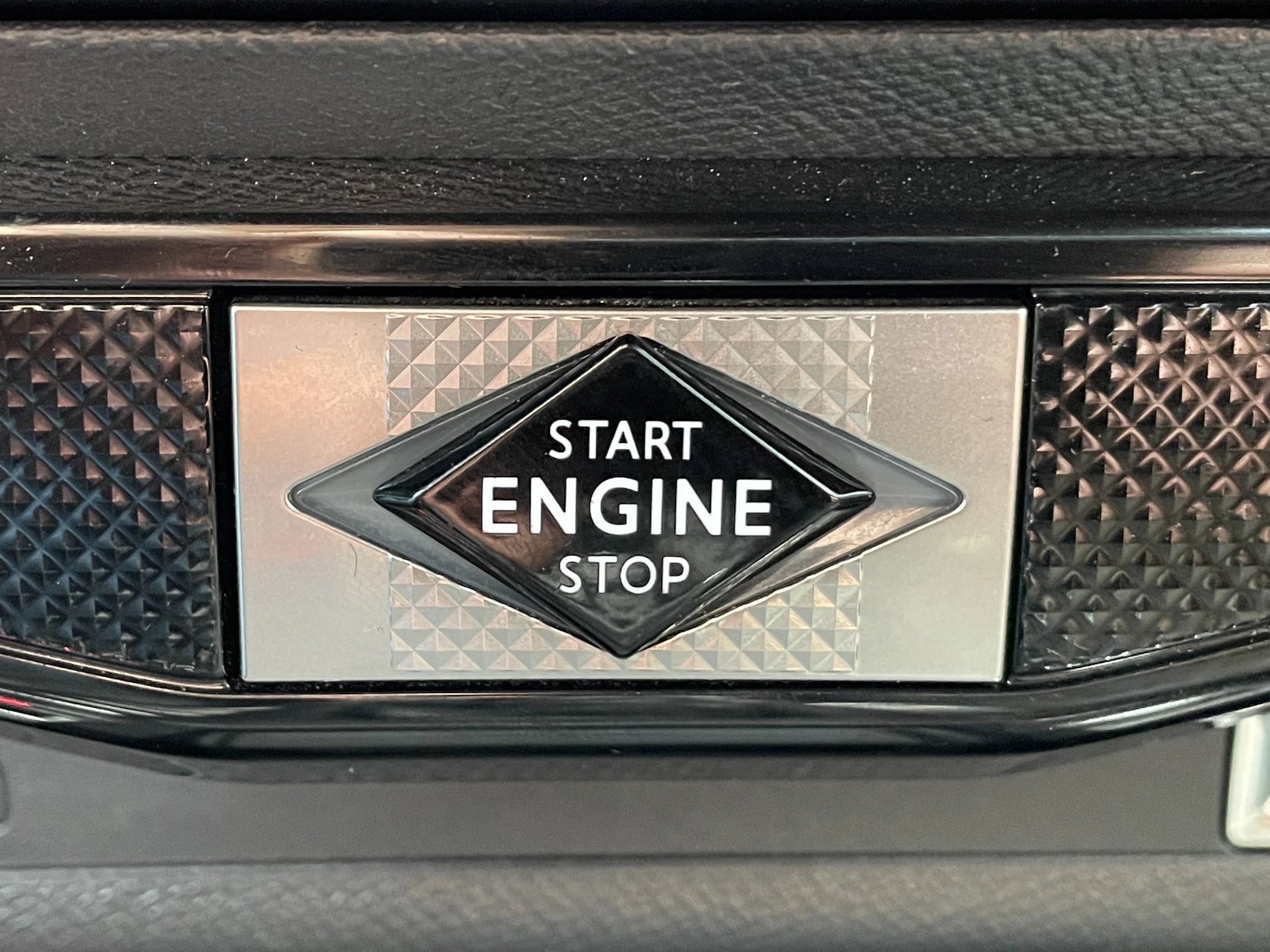 Hoofdafbeelding DS DS 3