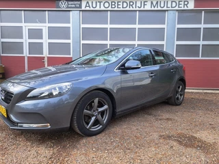 Volvo V40 1.6 D2 115 Pk R-Design Leder, Camera