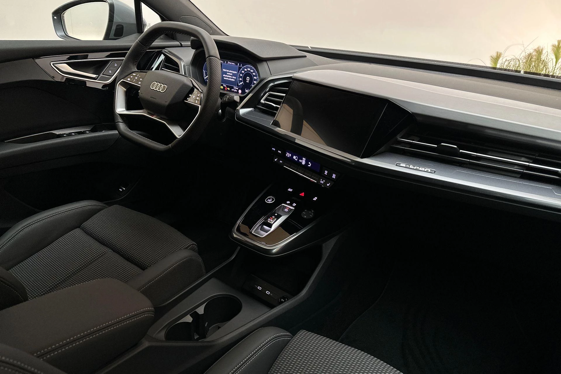 Hoofdafbeelding Audi Q4 e-tron