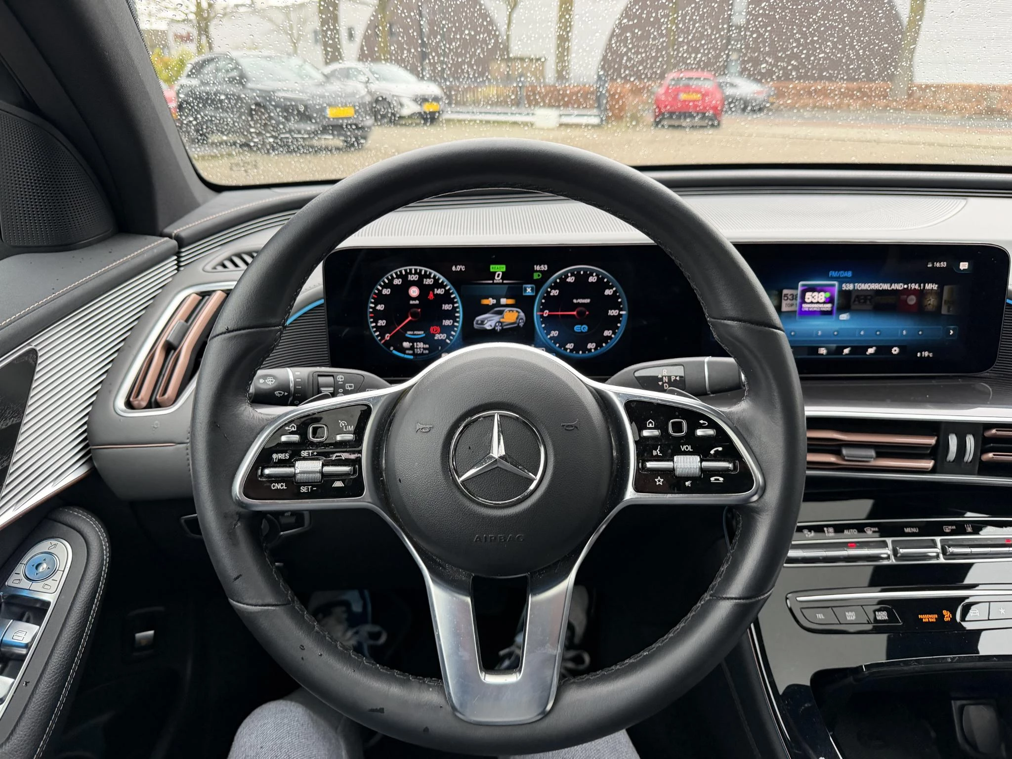 Hoofdafbeelding Mercedes-Benz EQC
