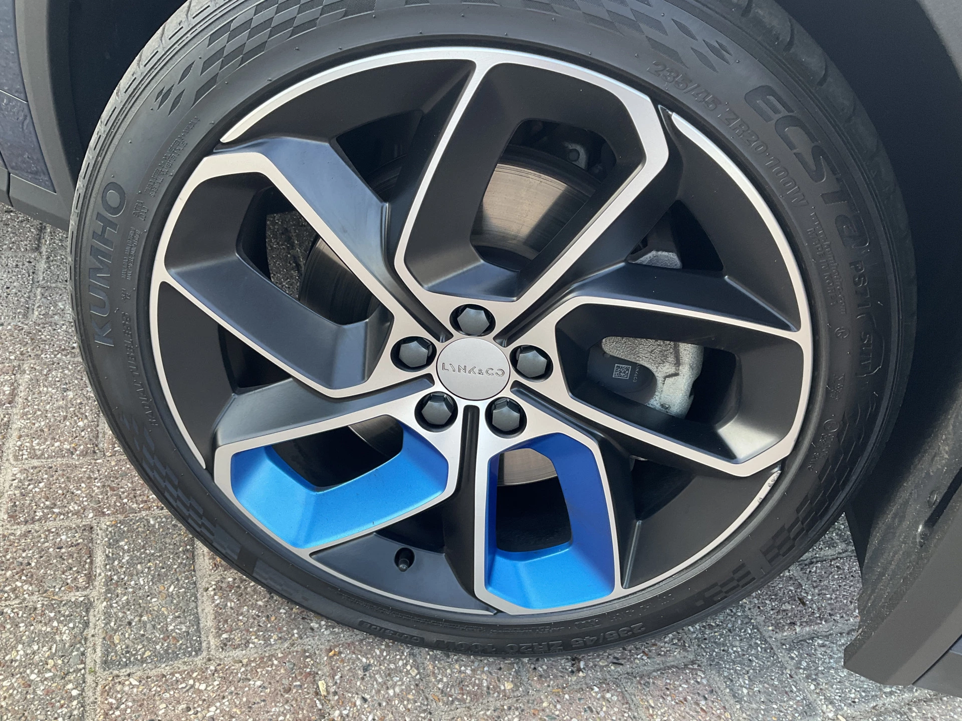 Hoofdafbeelding Lynk & Co 01