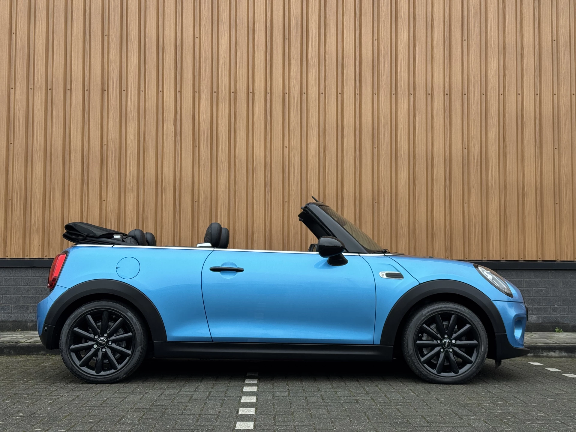 Hoofdafbeelding MINI Cooper Cabrio
