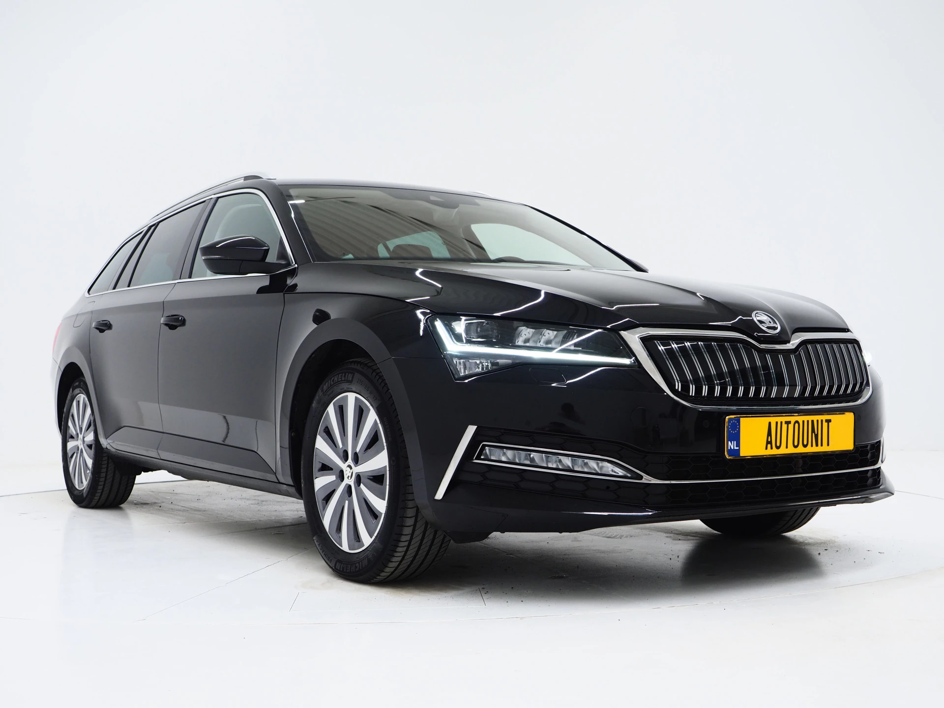 Hoofdafbeelding Škoda Superb