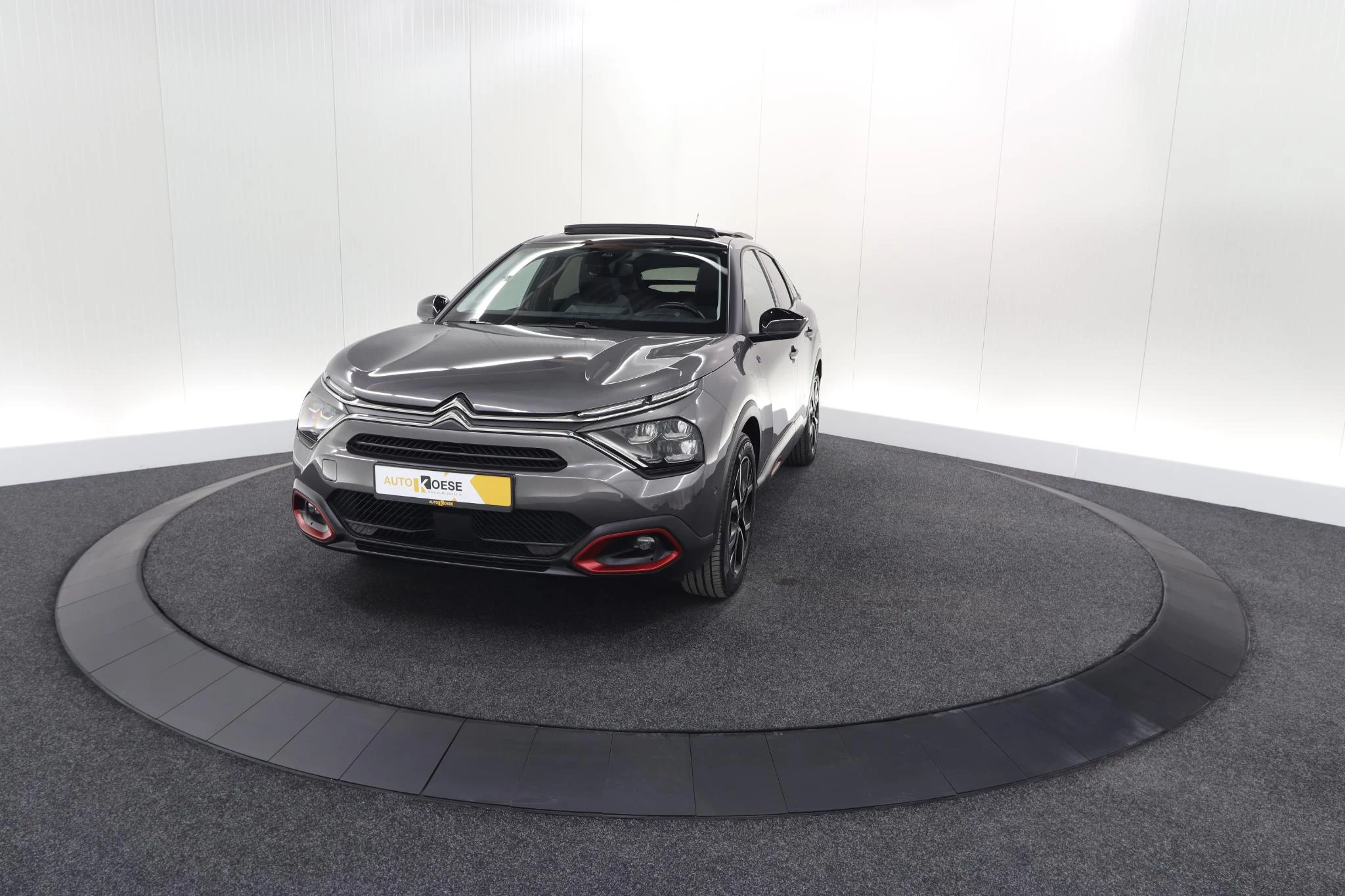 Hoofdafbeelding Citroën ë-C4