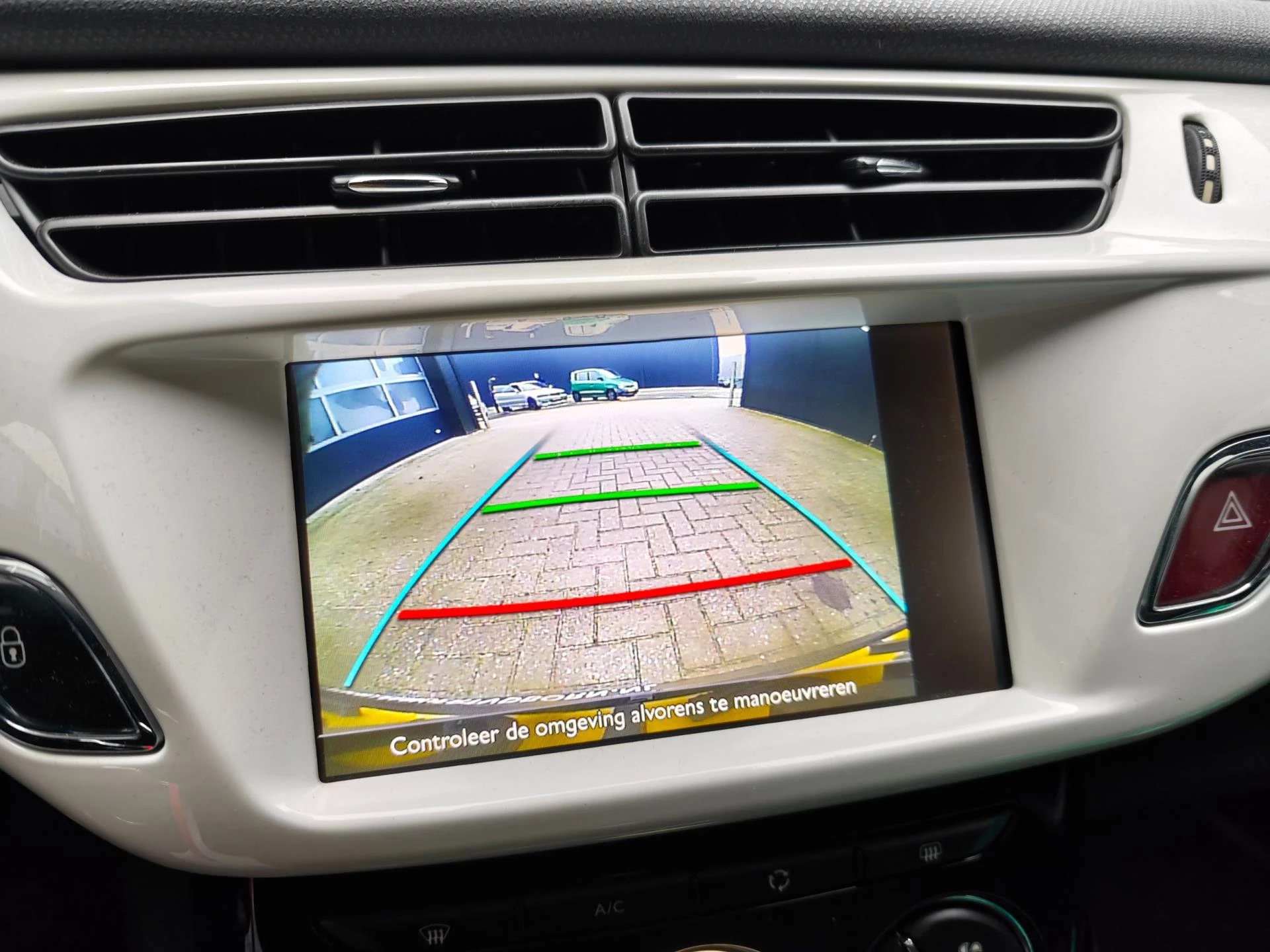 Hoofdafbeelding DS DS 3