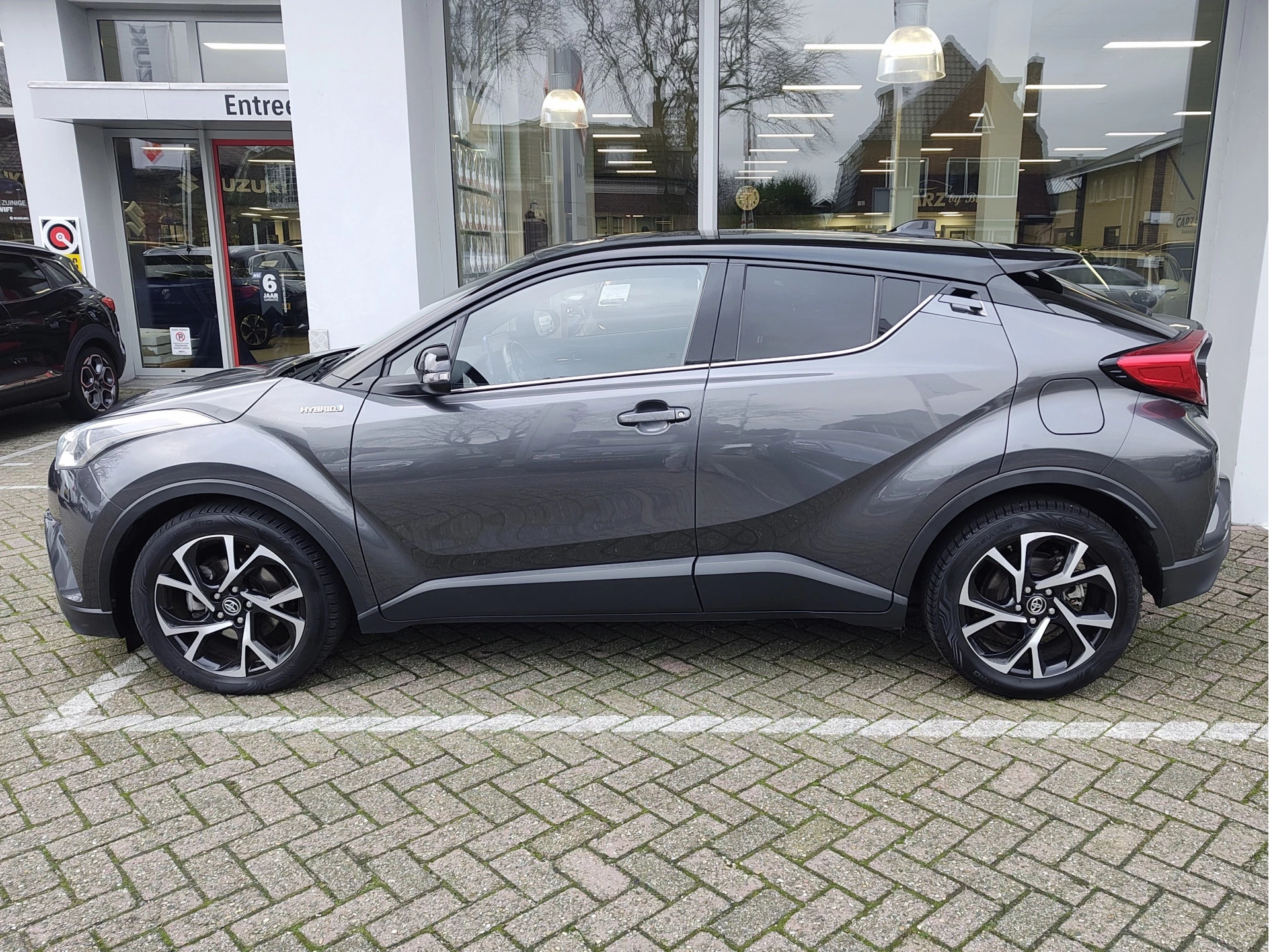 Hoofdafbeelding Toyota C-HR