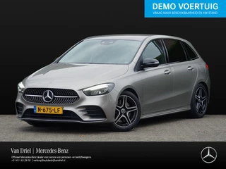 Hoofdafbeelding Mercedes-Benz B-Klasse Mercedes-Benz B-Klasse B 250 4M AMG line Night | Widescreen Carplay Camera AR-navi