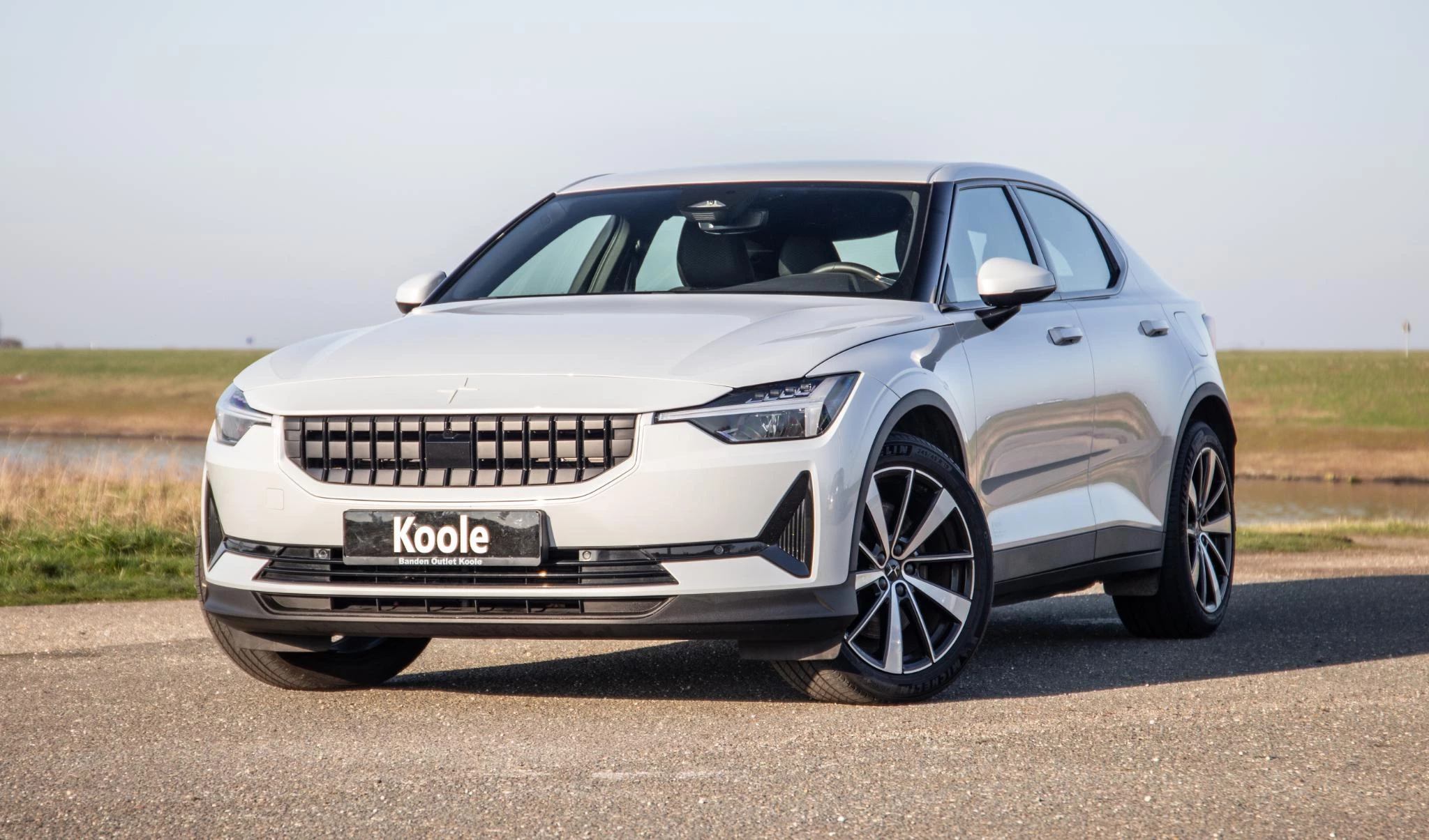 Hoofdafbeelding Polestar 2