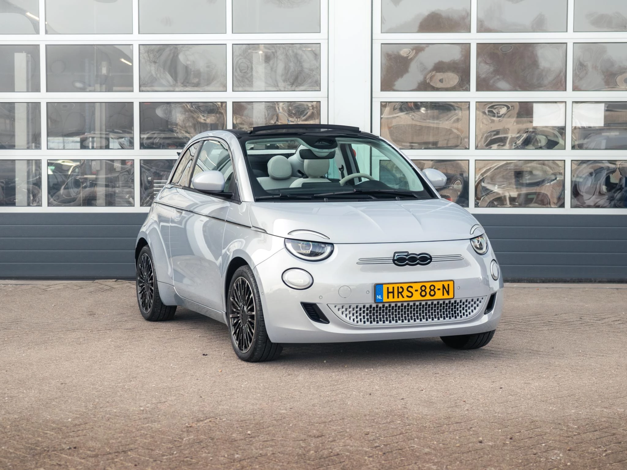 Hoofdafbeelding Fiat 500e