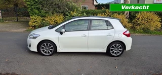 Hoofdafbeelding Toyota Auris Toyota Auris 1.8 FUll Hybrid Executive*navi*cruise*automaat*camera *opendak*