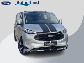 Ford Transit Custom 320 2.5 PHEV L2H1 Sport DC Zuid | 233pk | Dubbele Cabine | Dubbele zijschuifdeur | Inklapbare trekhaak | 19 inch lichtmetalen Sport velgen (mat zwart) | Verwarmbaar stuurwiel | Navigatie systeem
