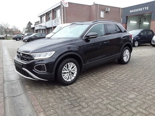 Hoofdafbeelding Volkswagen T-Roc Volkswagen T-Roc 1.O TSI LIFE / NAVI / VIRTUEL COCKPIT / NW. MODEL