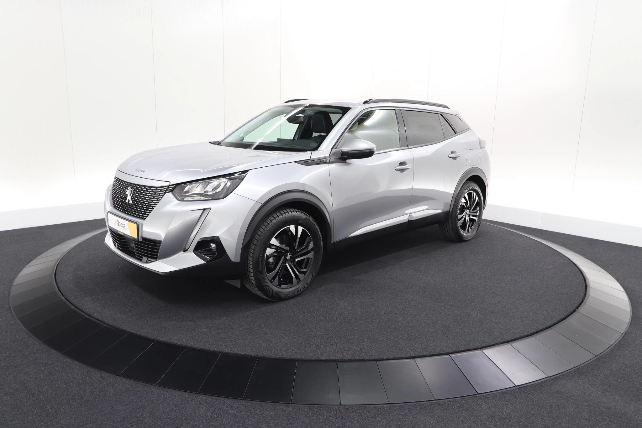 Hoofdafbeelding Peugeot e-2008