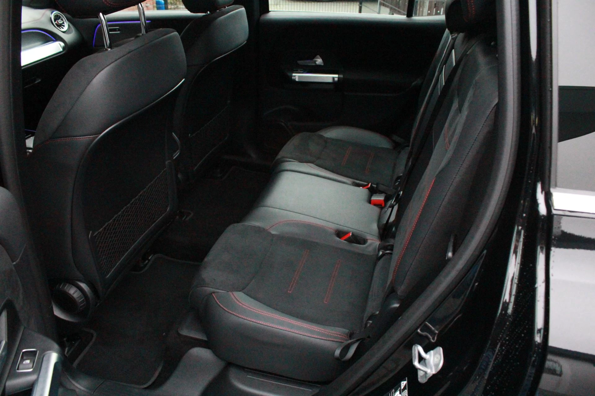 Hoofdafbeelding Mercedes-Benz EQB