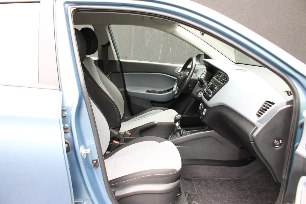 Hoofdafbeelding Hyundai i20