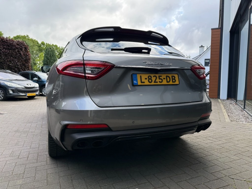 Hoofdafbeelding Maserati Levante