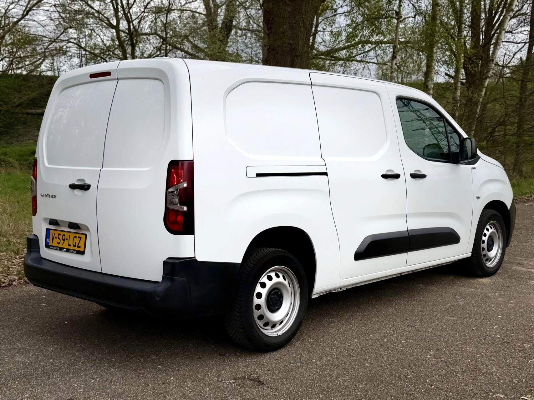 Hoofdafbeelding Peugeot Partner