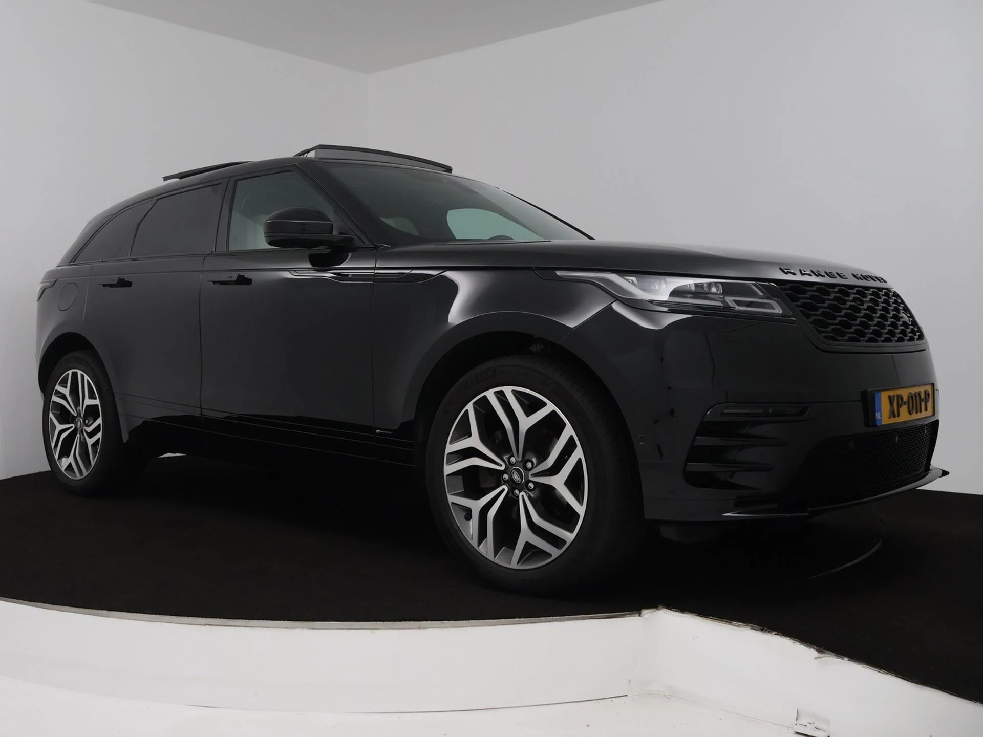 Hoofdafbeelding Land Rover Range Rover Velar