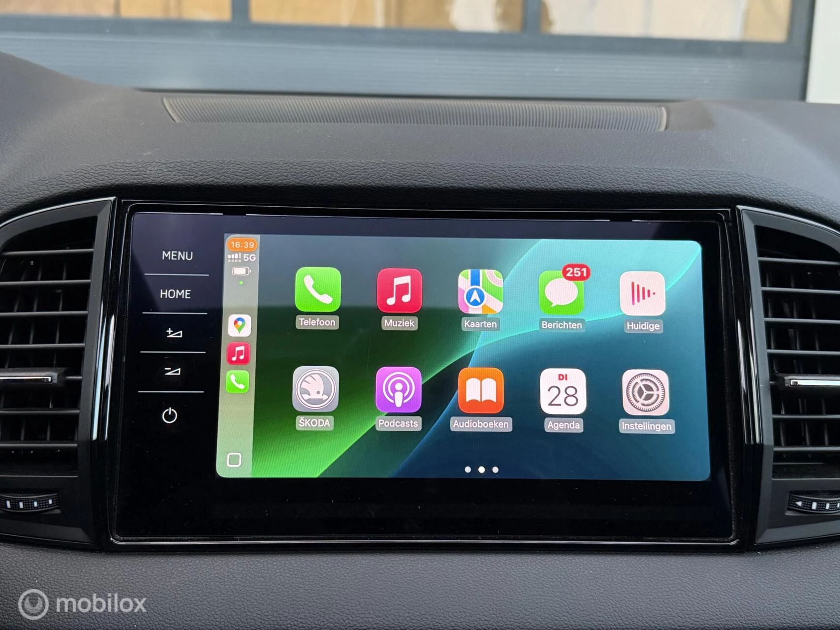 Hoofdafbeelding Škoda Karoq