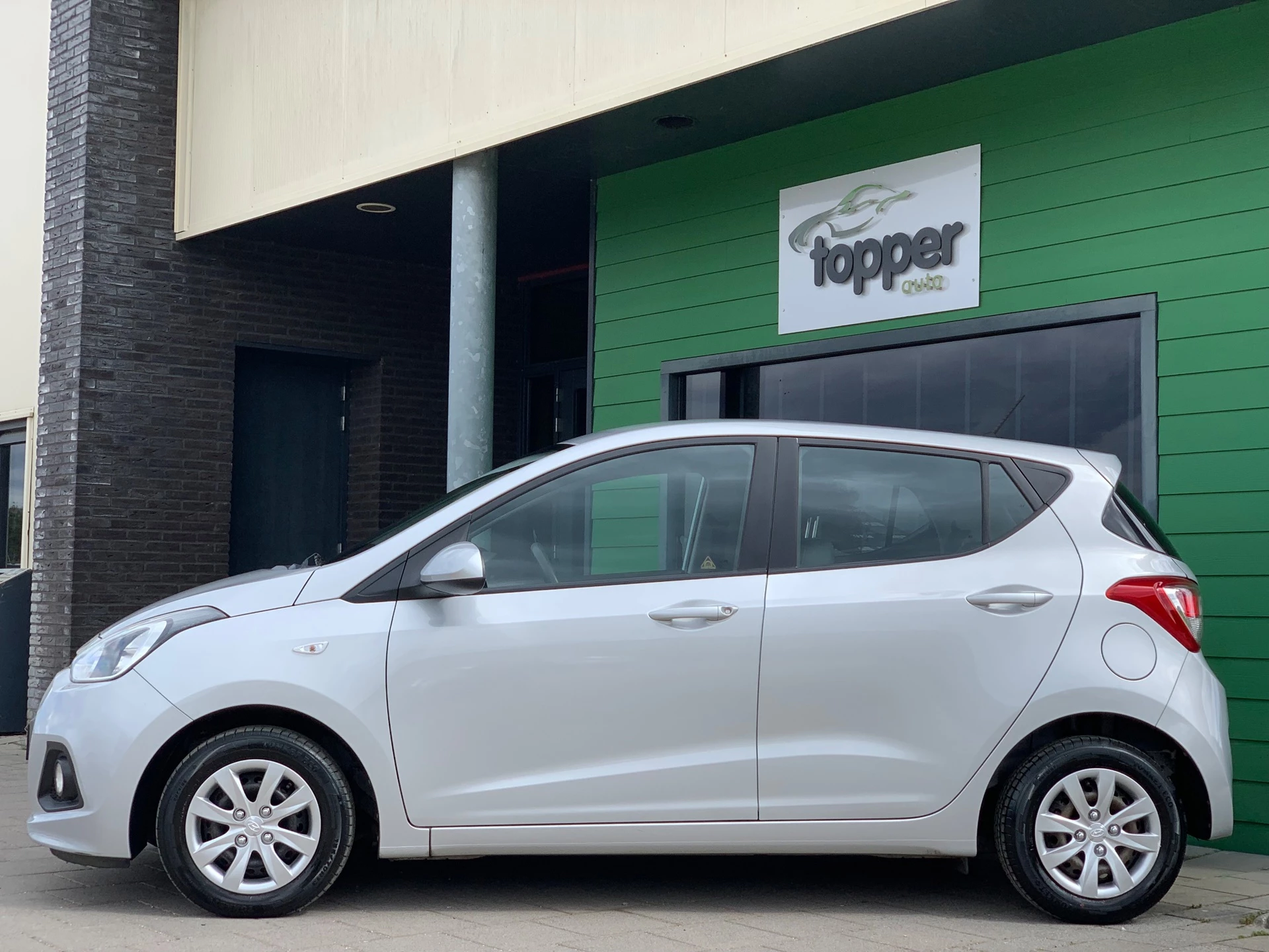 Hoofdafbeelding Hyundai i10
