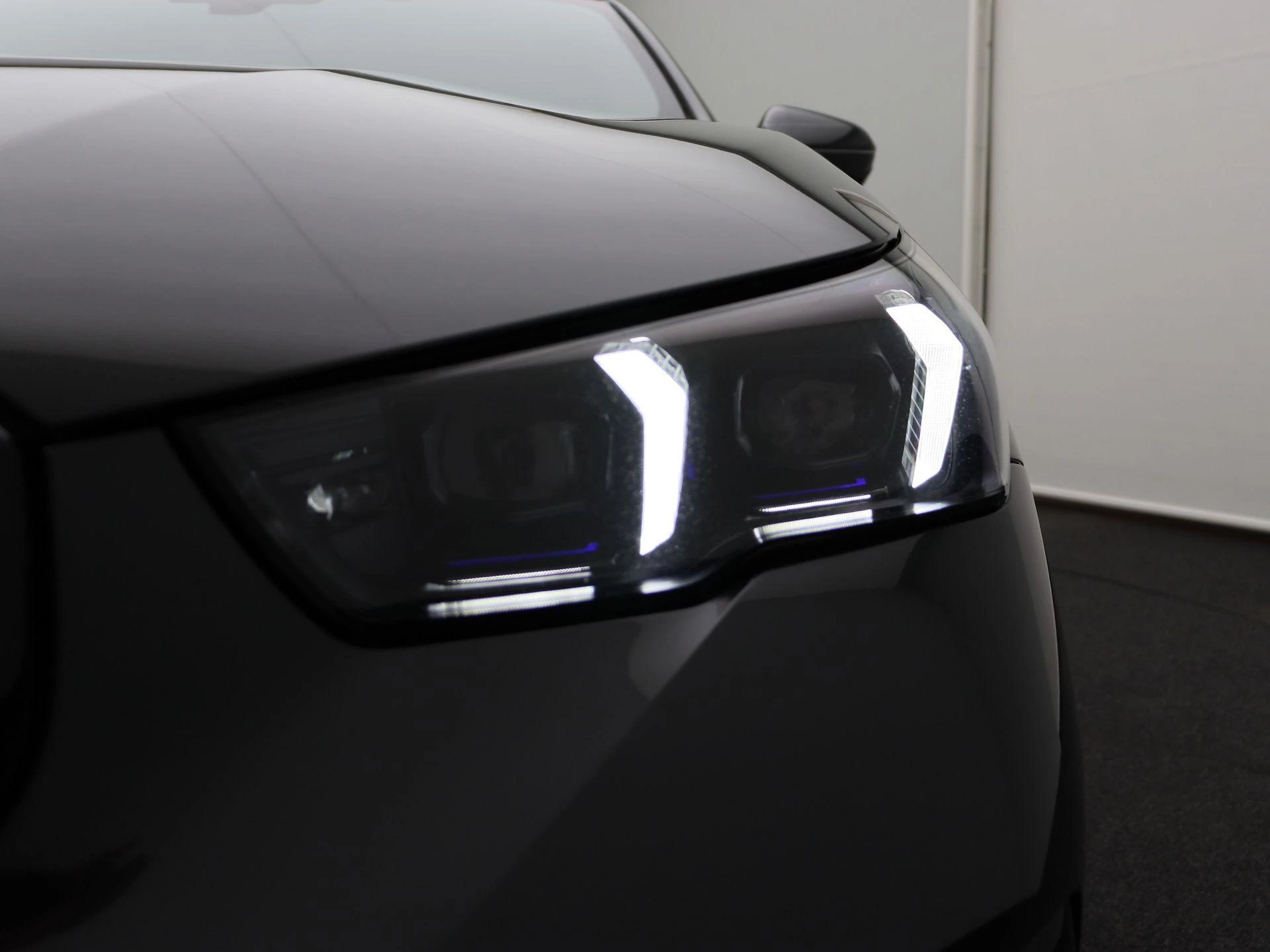 Hoofdafbeelding BMW i5