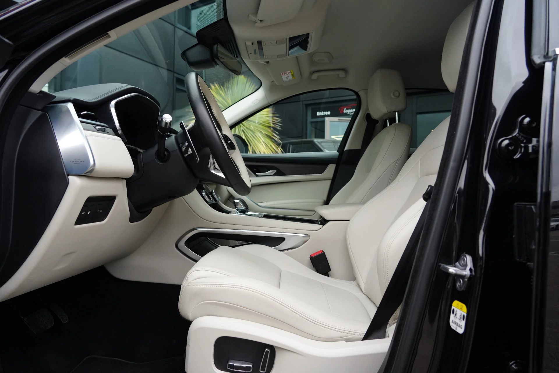Hoofdafbeelding Jaguar F-PACE