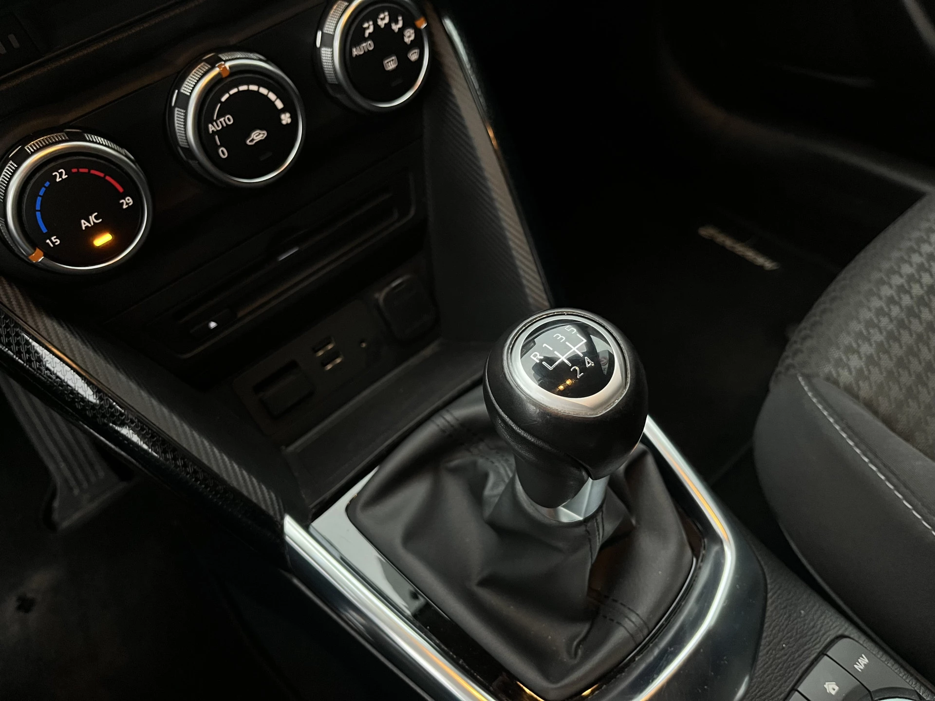 Hoofdafbeelding Mazda 2