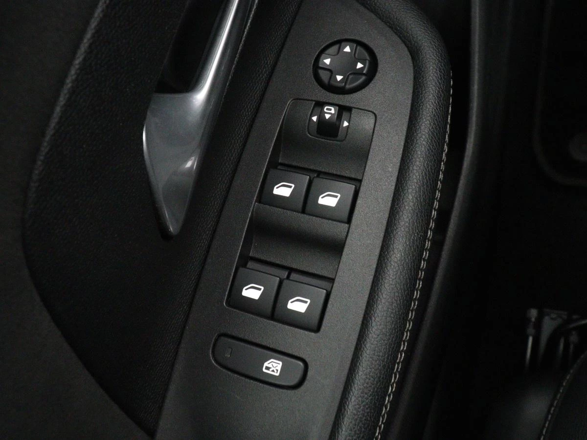 Hoofdafbeelding Opel Mokka-e