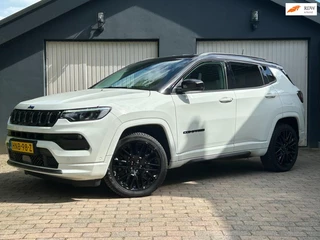 Hoofdafbeelding Jeep Compass Jeep COMPASS 4xe 240 Plug-in Hybrid Electric S / Lederen bekleding / 12 mnd garantie