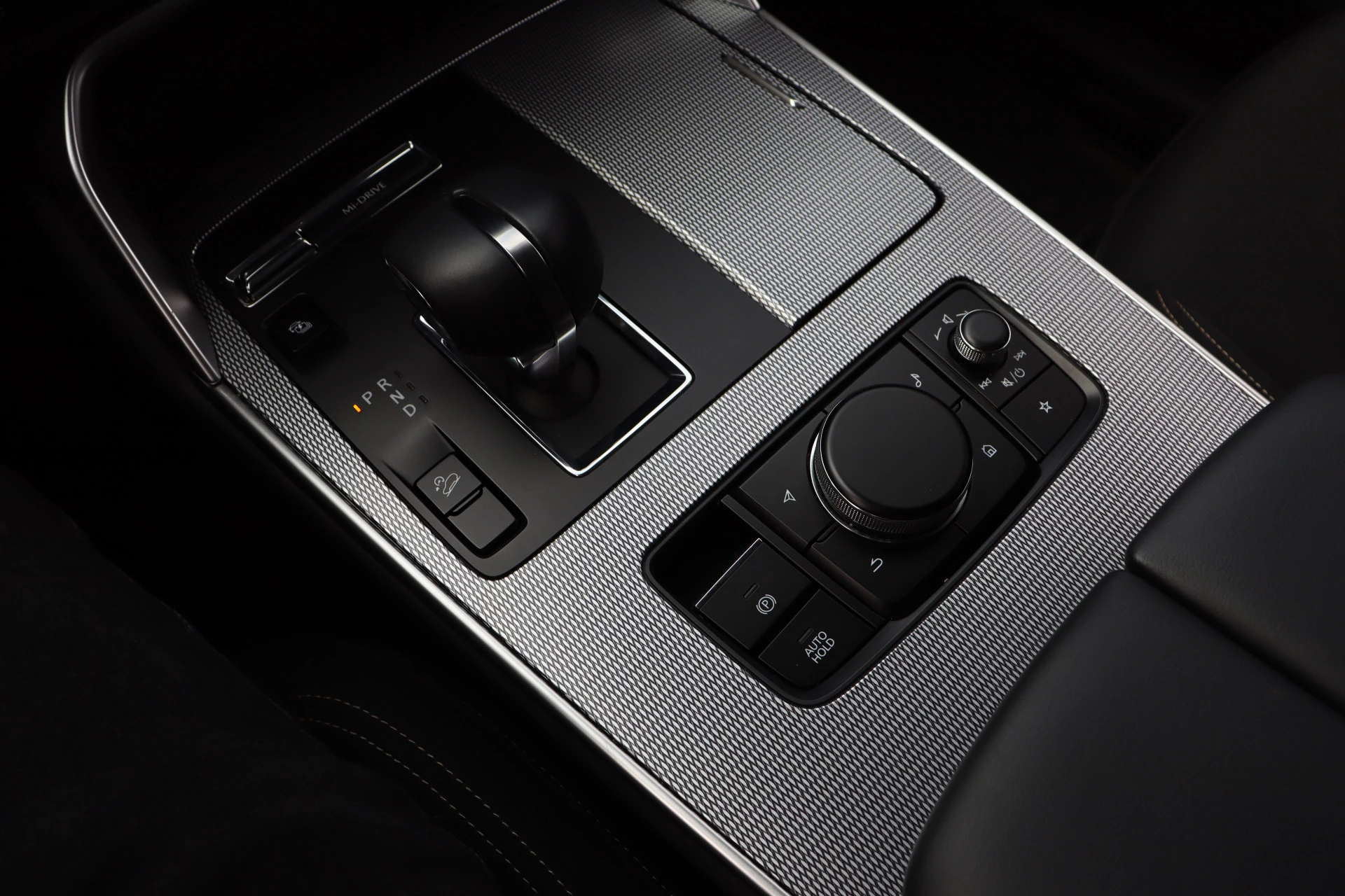 Hoofdafbeelding Mazda CX-60