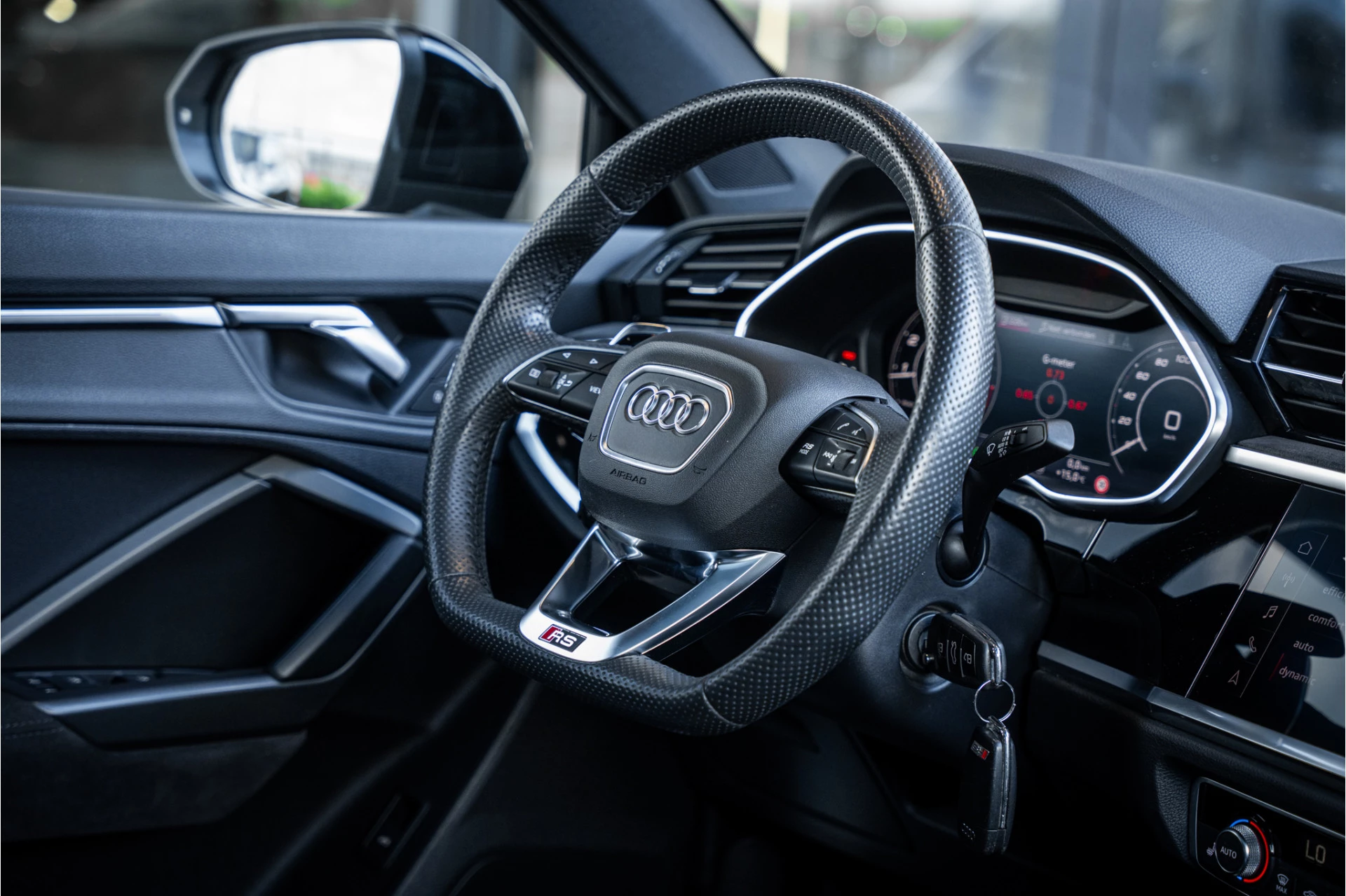 Hoofdafbeelding Audi RSQ3