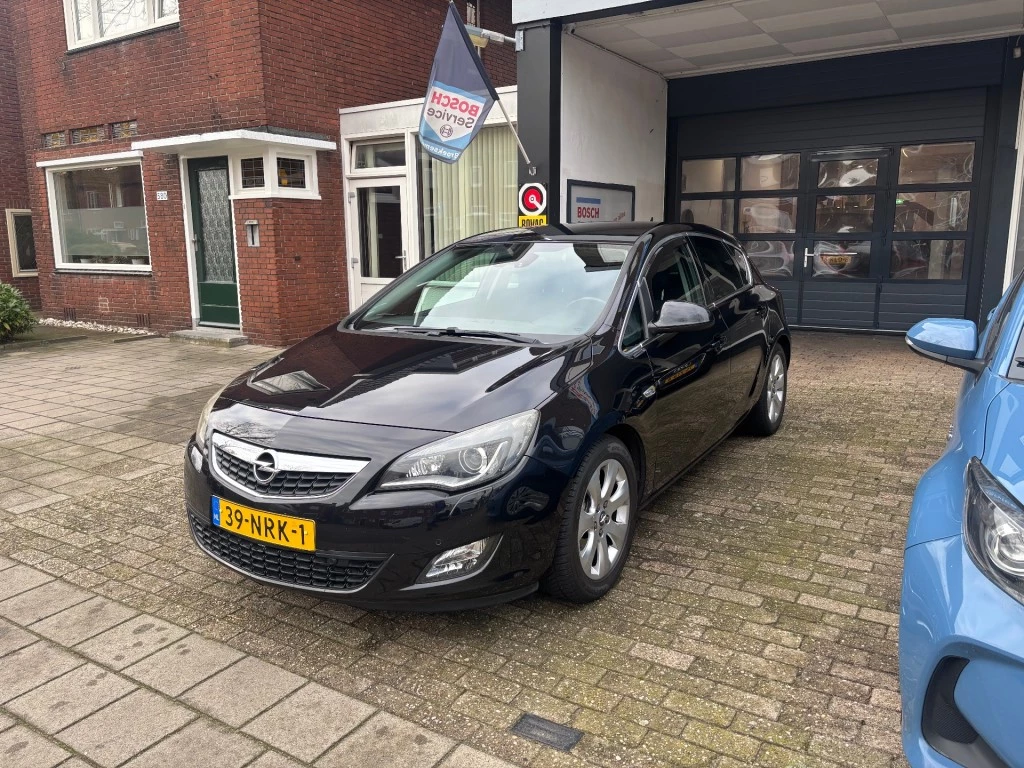 Hoofdafbeelding Opel Astra
