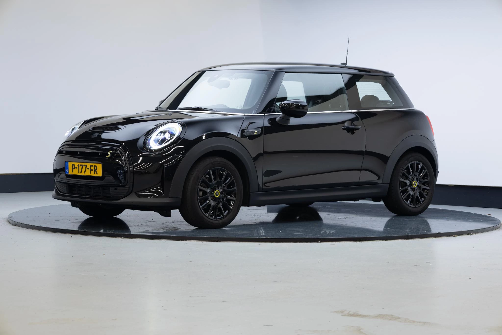 Hoofdafbeelding MINI Electric