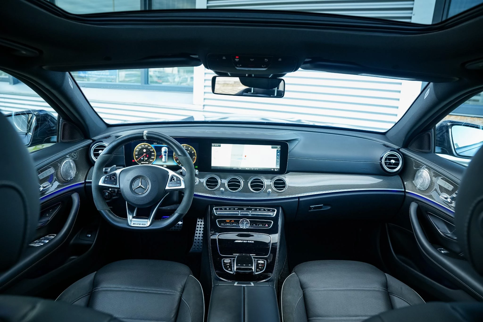 Hoofdafbeelding Mercedes-Benz E-Klasse