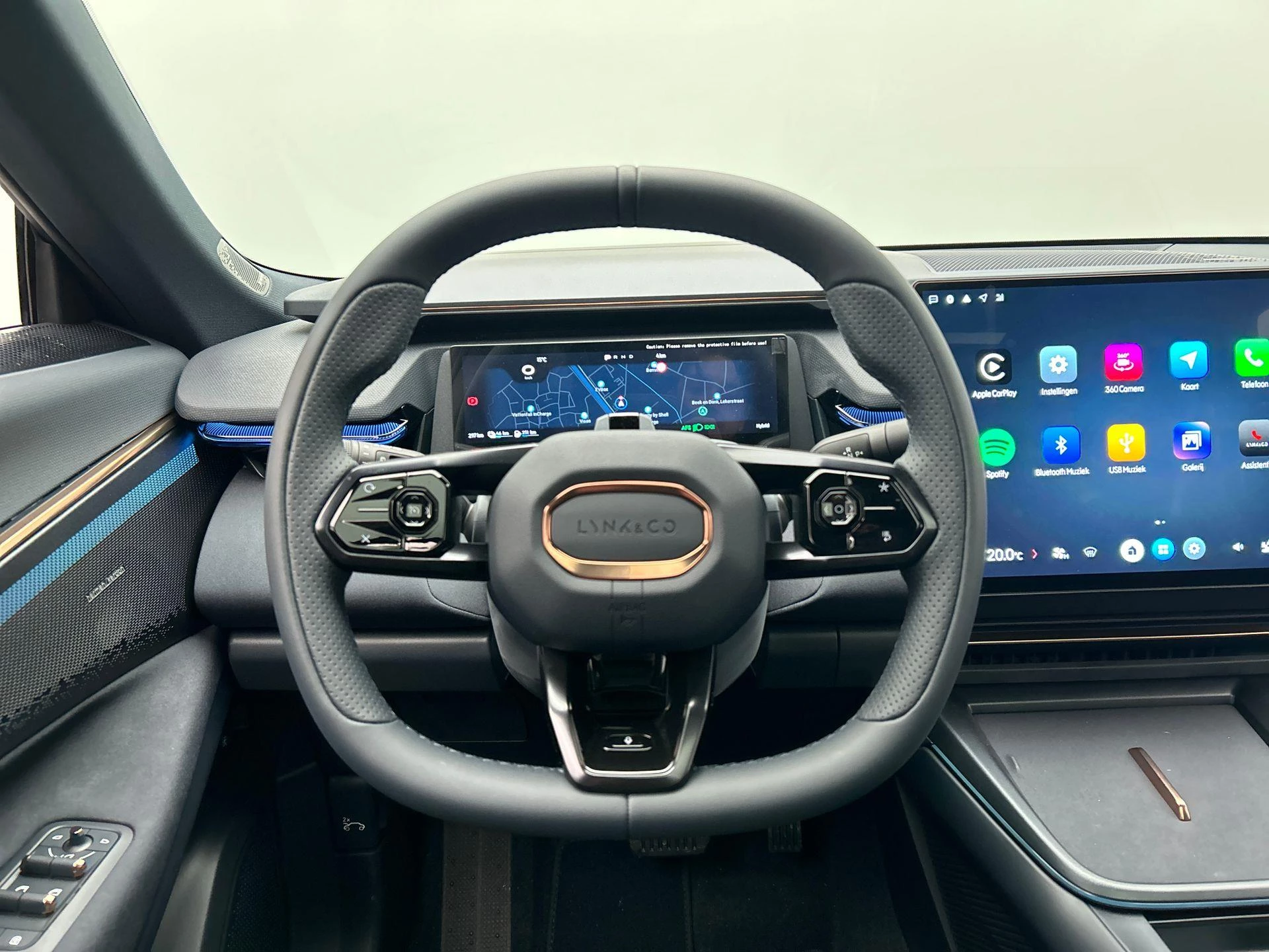 Hoofdafbeelding Lynk & Co 08